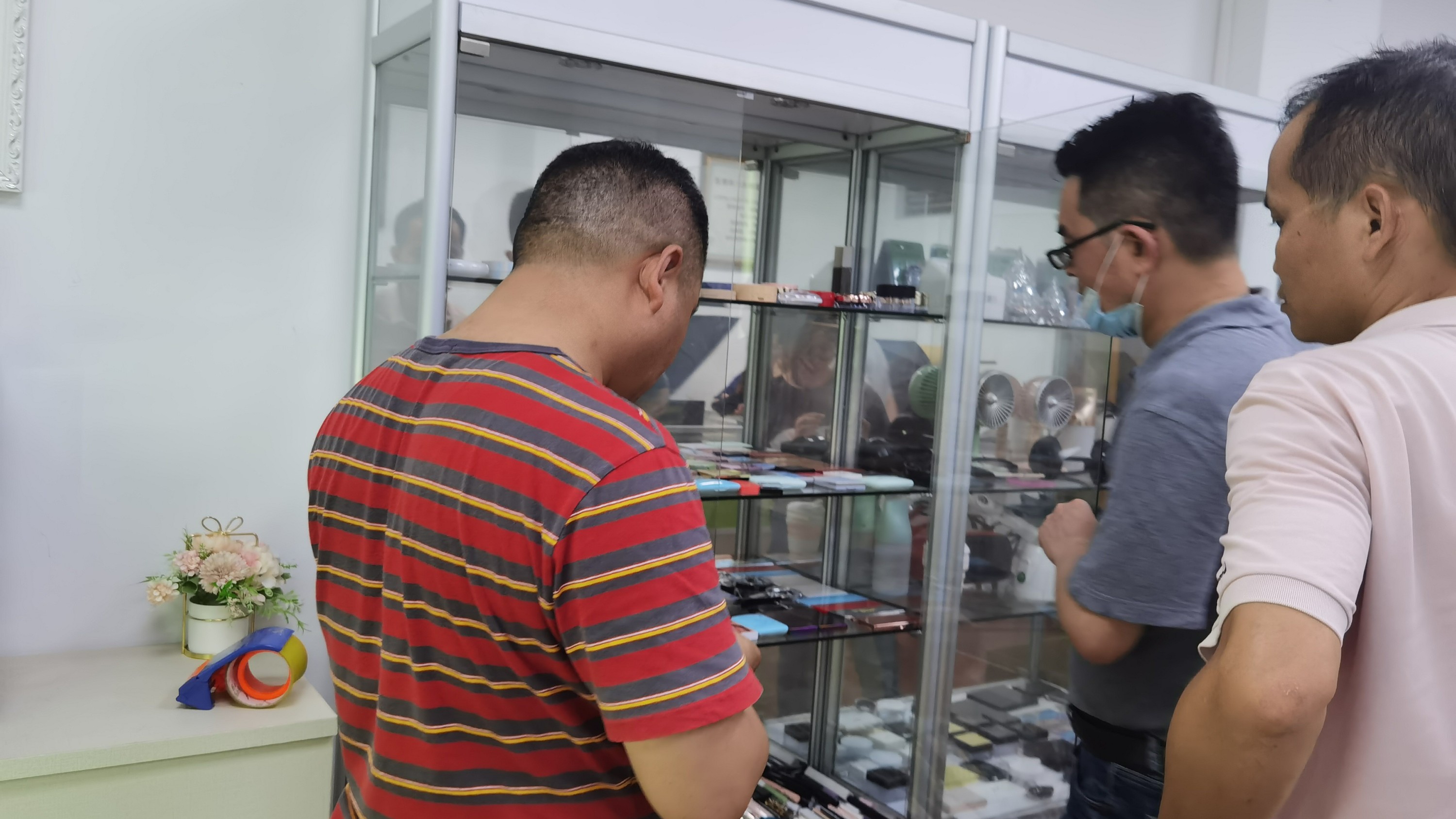 汽車手持吸塵器注塑加工哪里可以做？