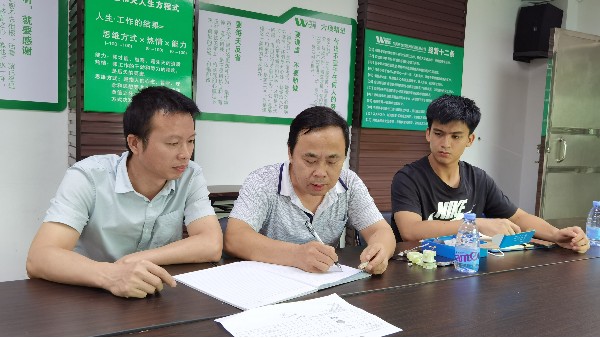 塑料模具廠家開模定制水力發(fā)電機機芯